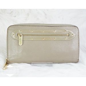 •Authentic LV Suhali Zippy Wallet•